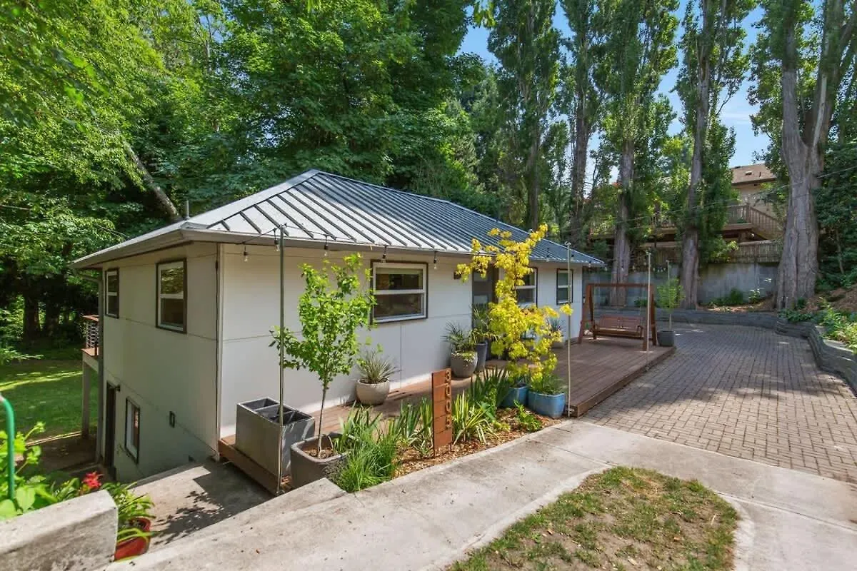 3Bd Remodeled Home Near Beach Seattle